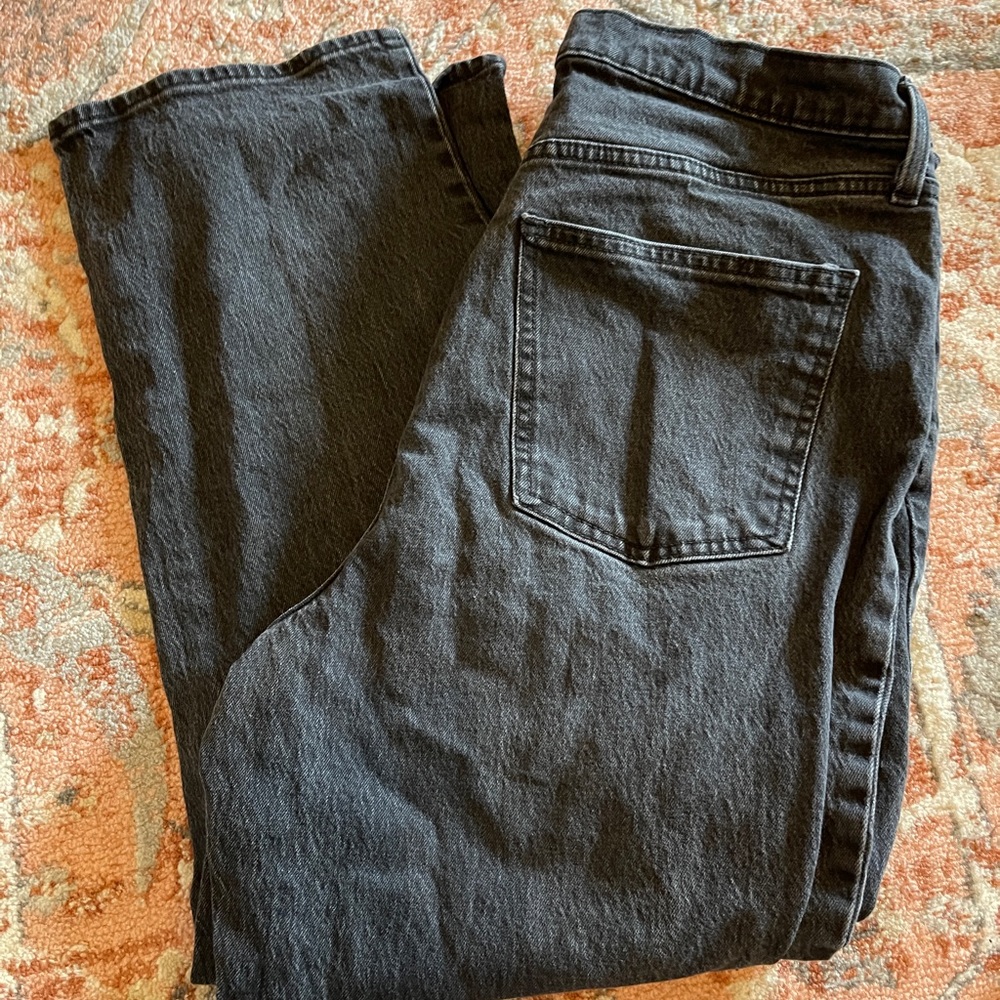 BLACK MOM JEANS